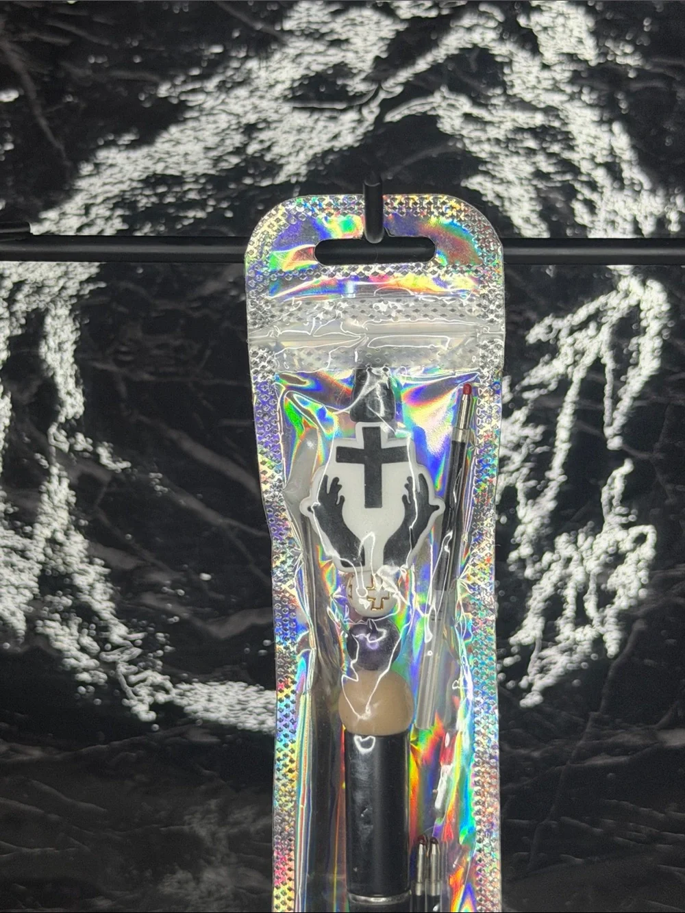 Black Cross Focal Bead Pen  Black and Blue Ink